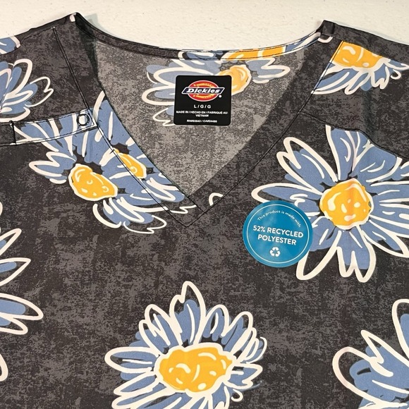 NWT Dickies Women's Scrub Top Floral Large DK616 - Picture 1 of 8